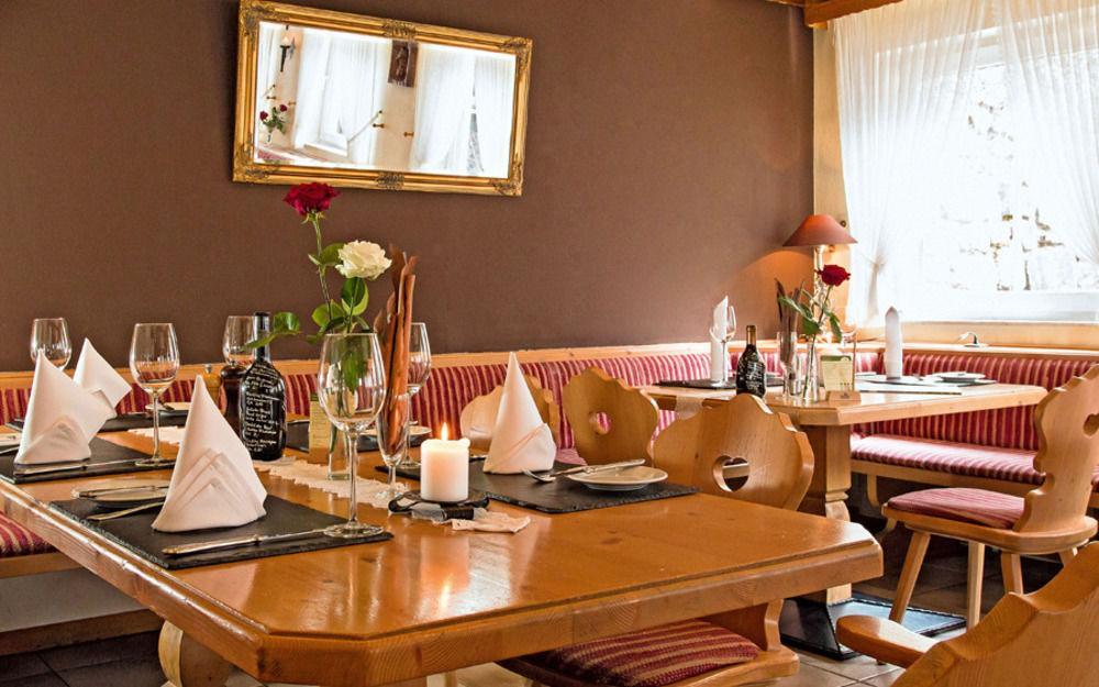 Hotel Restaurant Lindenhof Bad Laasphe Exterior photo