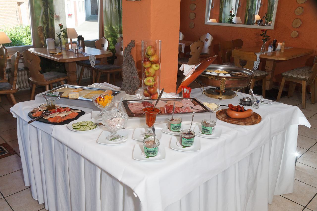 Hotel Restaurant Lindenhof Bad Laasphe Exterior photo