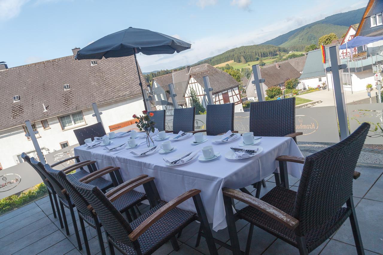 Hotel Restaurant Lindenhof Bad Laasphe Exterior photo